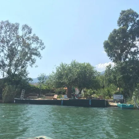 بيت للعطل Yalili Wooden House *